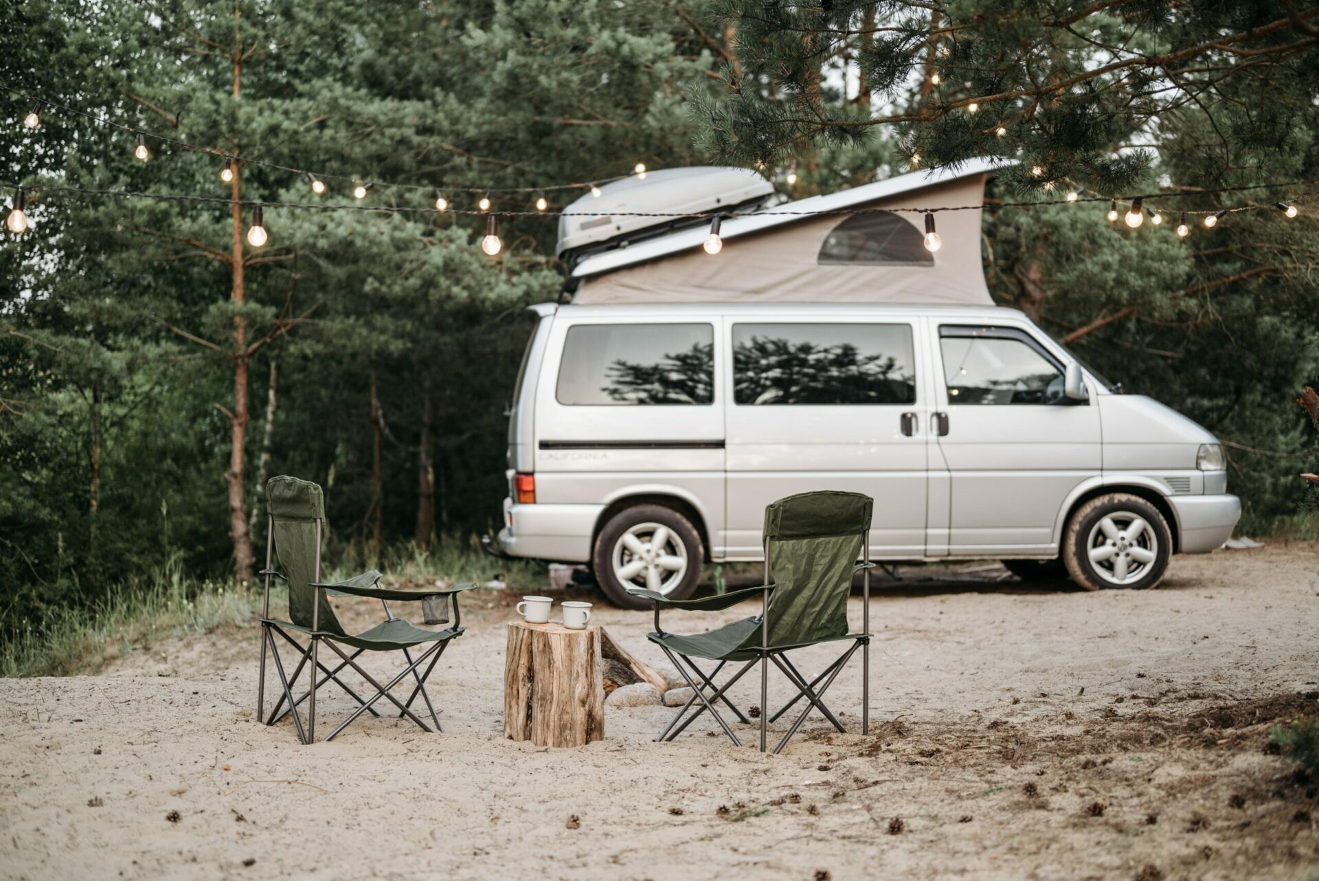 Camperiza tu furgoneta | camperizar tu furgoneta,muebles camper,camperización,furgón camper | Fabrilis estudio