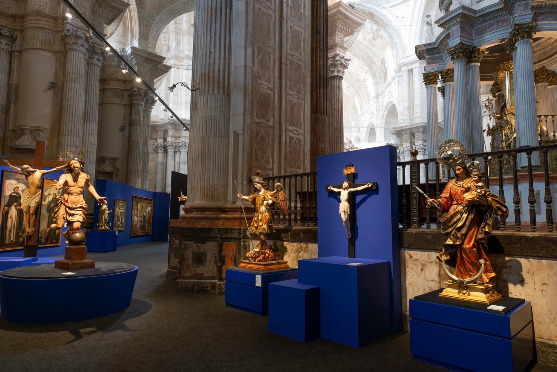 Exposicion Traslatiosedis catedral de cadiz estructuras de madera de la carpinteria Fabrilis estudio de carpintería creativa